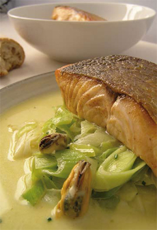 Mussels, leeks and salmon