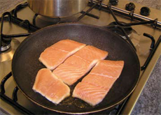 Salmon frying
