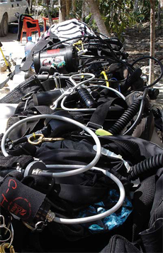 Rebreathers