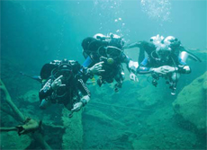 Twinset Divers